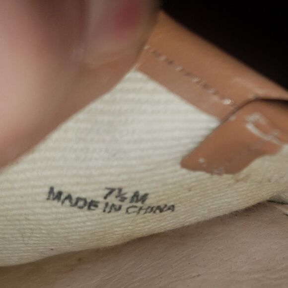 Gianni Bini embroidered Slip-On Flats - Picture 7 of 7